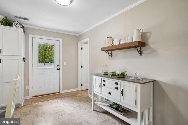 852 WHISPERING PINE CIR, Lusby, MD 20657