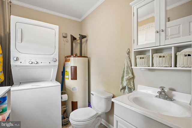 852 WHISPERING PINE CIR, Lusby, MD 20657