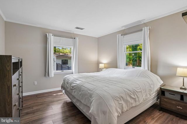 852 WHISPERING PINE CIR, Lusby, MD 20657