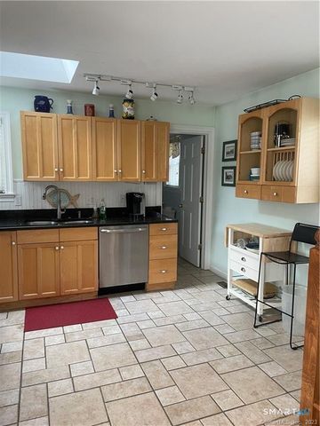 151 Chapman Beach Road, Westbrook, CT 06498
