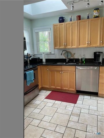 151 Chapman Beach Road, Westbrook, CT 06498