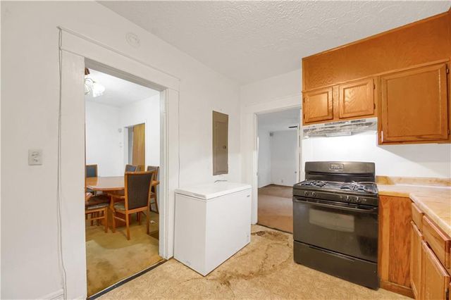 6950 Dodd Road, Riverdale, GA 30296