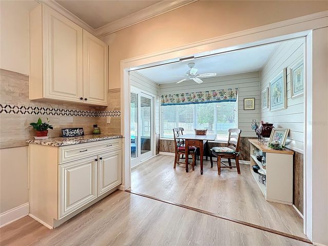 1951 GREEN MEADOW LANE, Orlando, FL 32825