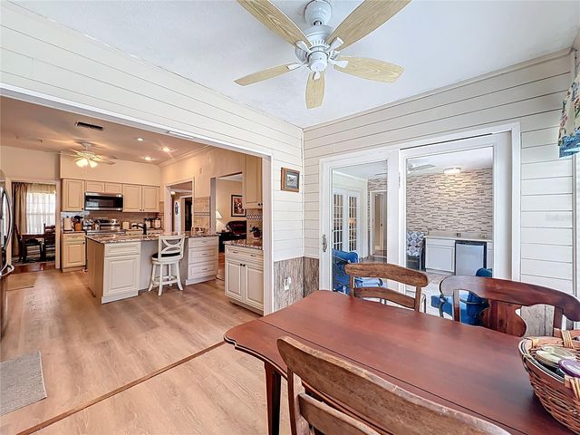 1951 GREEN MEADOW LANE, Orlando, FL 32825