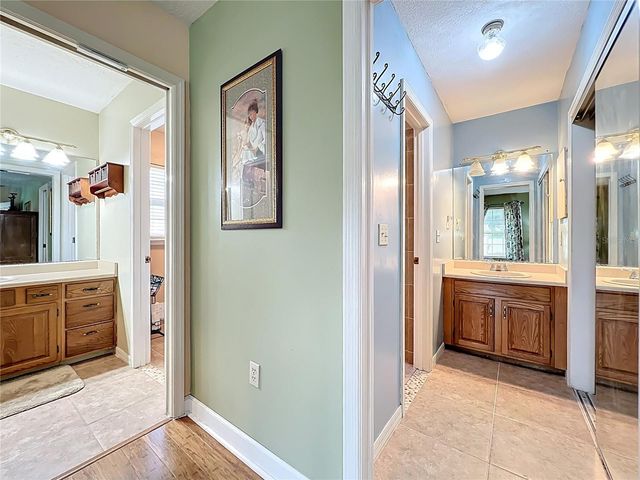 1951 GREEN MEADOW LANE, Orlando, FL 32825