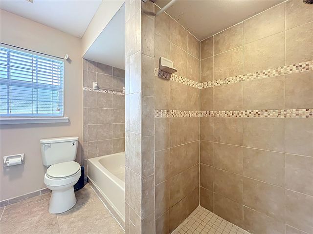 1951 GREEN MEADOW LANE, Orlando, FL 32825