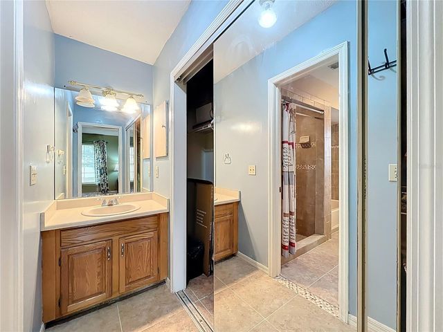 1951 GREEN MEADOW LANE, Orlando, FL 32825