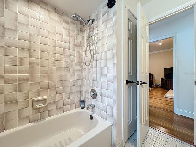 1951 GREEN MEADOW LANE, Orlando, FL 32825