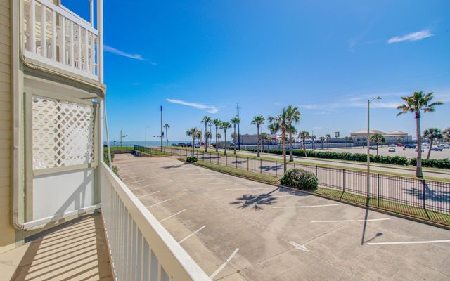 6300 Seawall Boulevard 9121, Galveston, TX 77551