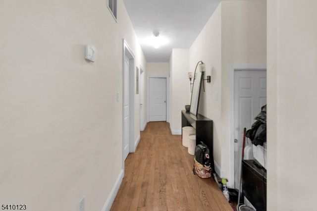 327 S Park St, Elizabeth City, NJ 07206