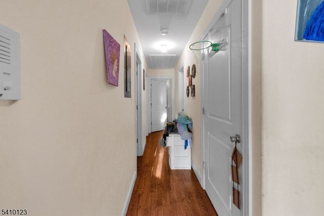 327 S Park St, Elizabeth City, NJ 07206