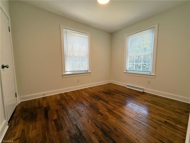 2604 Lyndhurst Avenue, Winston-salem, NC 27103