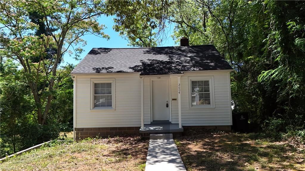 2604 Lyndhurst Avenue, Winston-salem, NC 27103