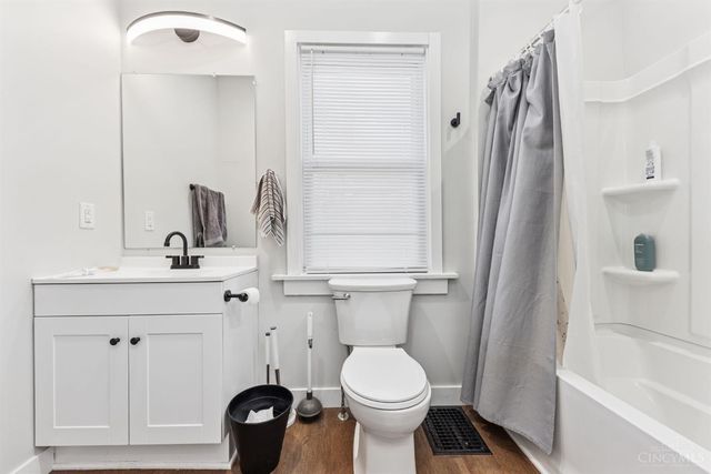 2913 Eden Avenue, Cincinnati, OH 45219