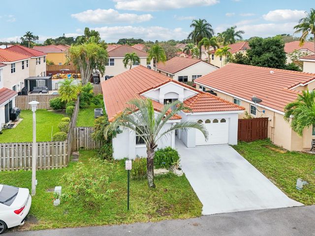 7330 Flores Way, Margate, FL 33063