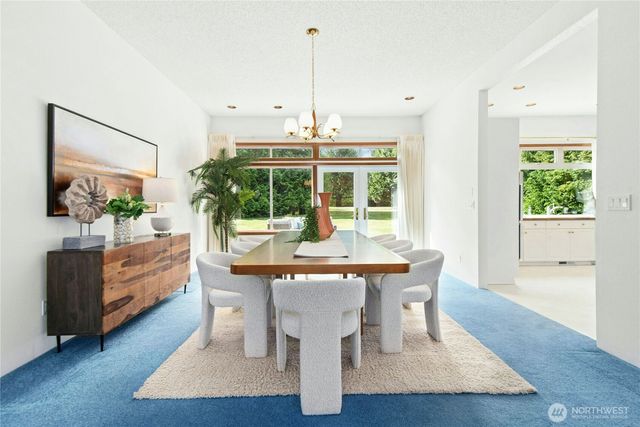 25725 NE 80th Street, Redmond, WA 98053