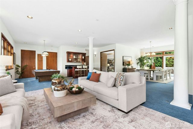 25725 NE 80th Street, Redmond, WA 98053