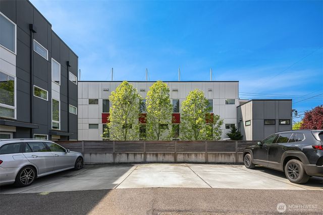 518 NW Bright Street, Seattle, WA 98107