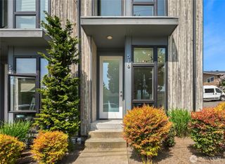 518 NW Bright Street, Seattle, WA 98107