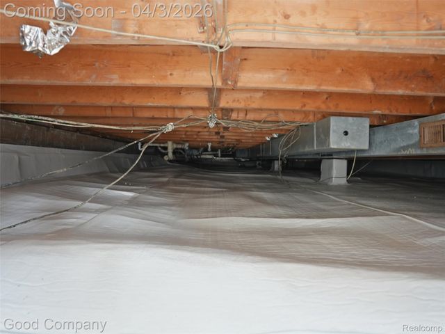 27825 Kaufman Street, Roseville, MI 48066