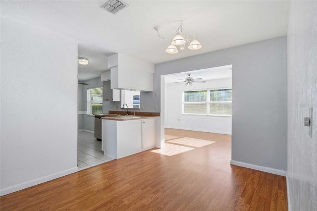 223 S LINCOLN AVENUE, Beverly Hills, FL 34465