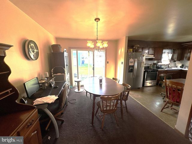 1009 MAIN ST, Harrisburg, PA 17113
