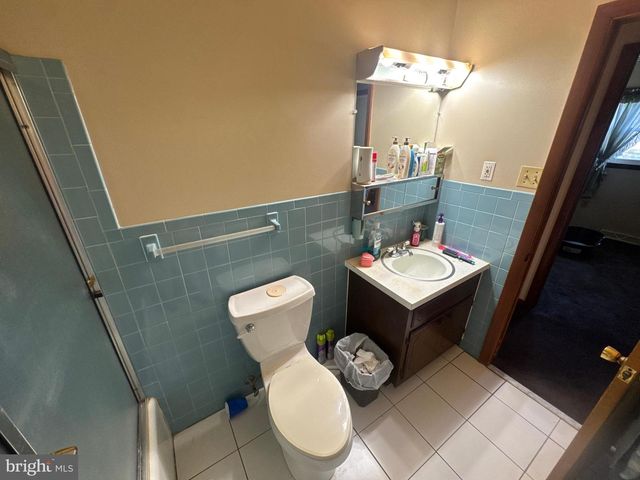 1009 MAIN ST, Harrisburg, PA 17113