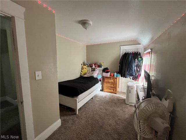 2135 W 96th Street, Cleveland, OH 44102