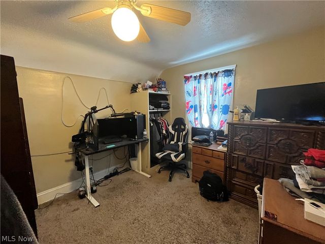 2135 W 96th Street, Cleveland, OH 44102