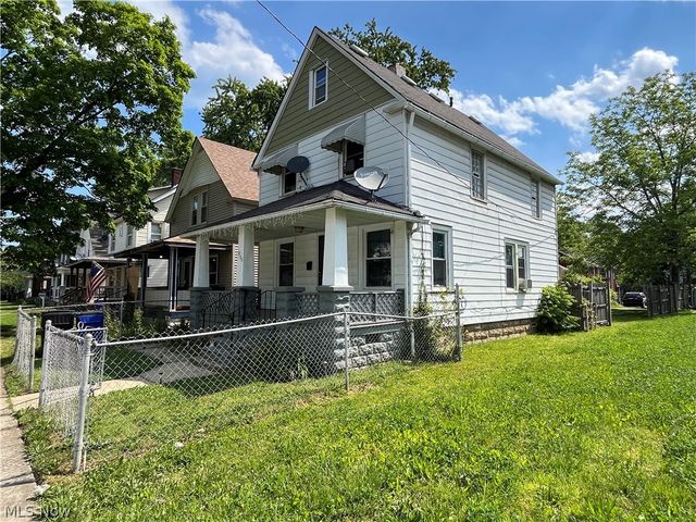 2135 W 96th Street, Cleveland, OH 44102