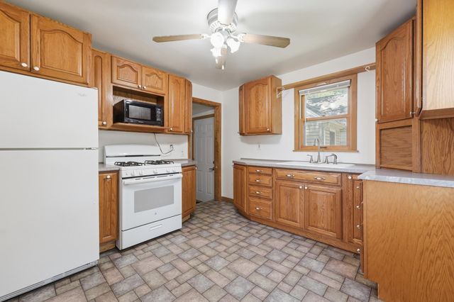 5732 41st Avenue S, Minneapolis, MN 55417