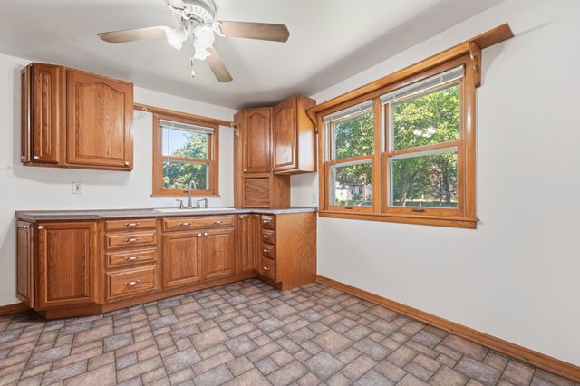 5732 41st Avenue S, Minneapolis, MN 55417