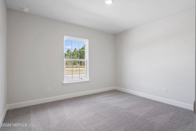 8393 HELMSLEY Boulevard, Jacksonville, FL 32119