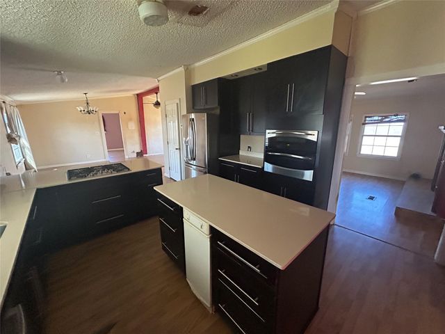 20406 Wilson RD B, Coupland, TX 78615