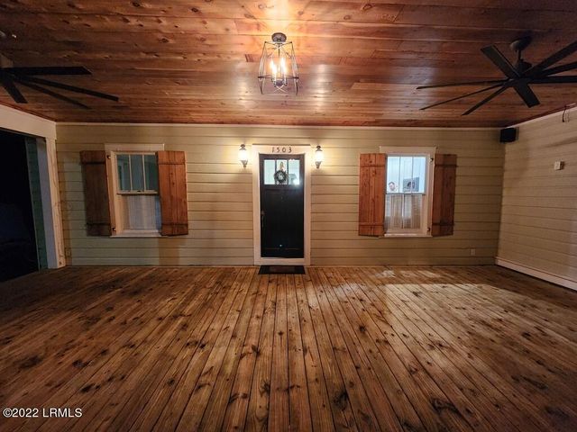 1503 Paris Avenue, Port Royal, SC 29935