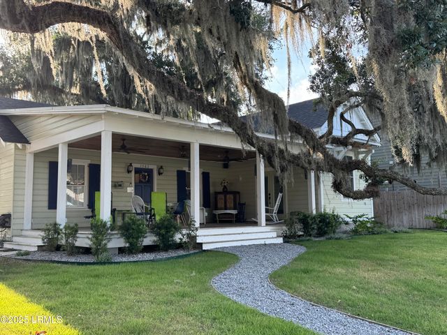 1503 Paris Avenue, Port Royal, SC 29935