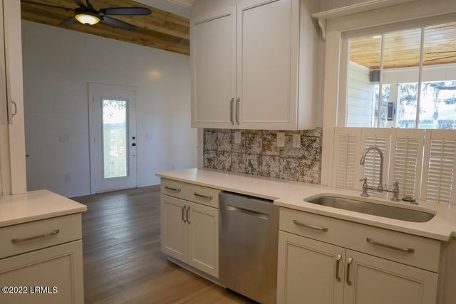 1503 Paris Avenue, Port Royal, SC 29935