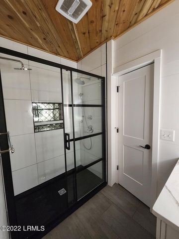 1503 Paris Avenue, Port Royal, SC 29935