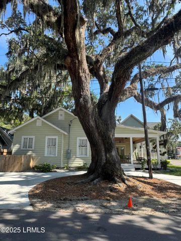 1503 Paris Avenue, Port Royal, SC 29935