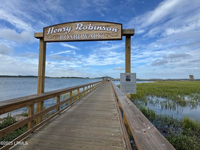 1503 Paris Avenue, Port Royal, SC 29935