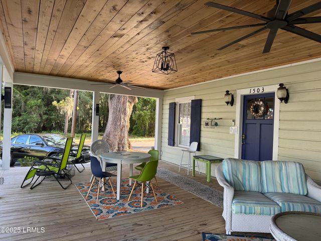 1503 Paris Avenue, Port Royal, SC 29935