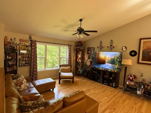 518 REID DR, Front Royal, VA 22630