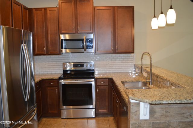 13348 OCEAN MIST Drive, Jacksonville, FL 32258