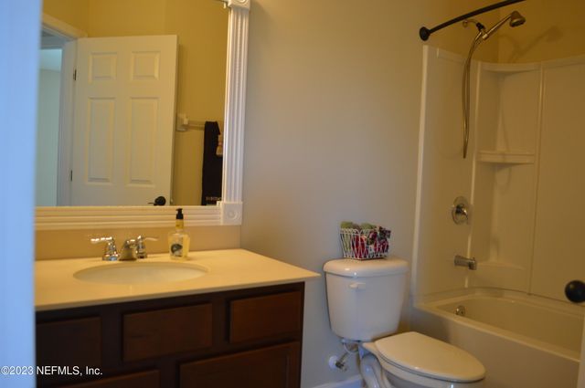 13348 OCEAN MIST Drive, Jacksonville, FL 32258