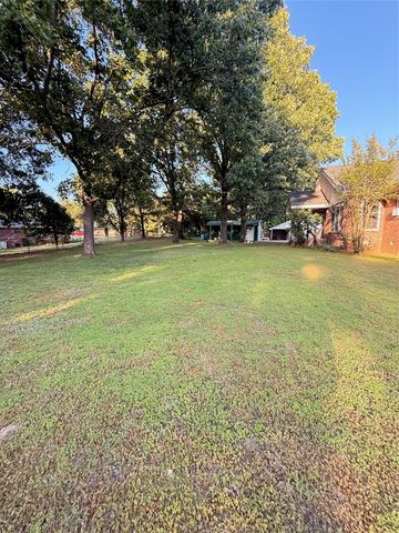 1014 Norristown Circle, Russellville, AR 72802