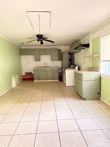 1014 Norristown Circle, Russellville, AR 72802
