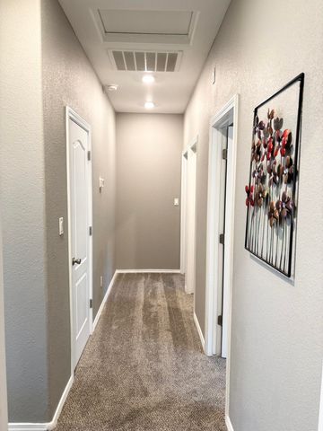 3413 N Oregon Trail Road NE, Rio Rancho, NM 87144