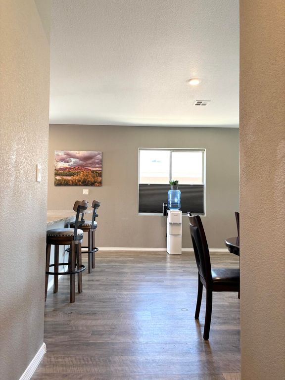 Image 19 of property listing at 3413 N Oregon Trail Road NE, Rio Rancho, NM 87144