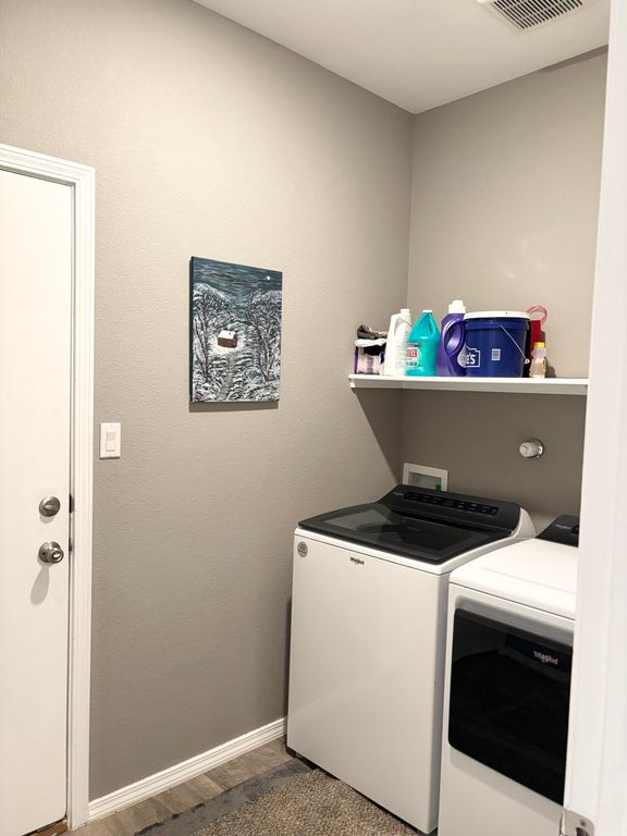 Image 20 of property listing at 3413 N Oregon Trail Road NE, Rio Rancho, NM 87144