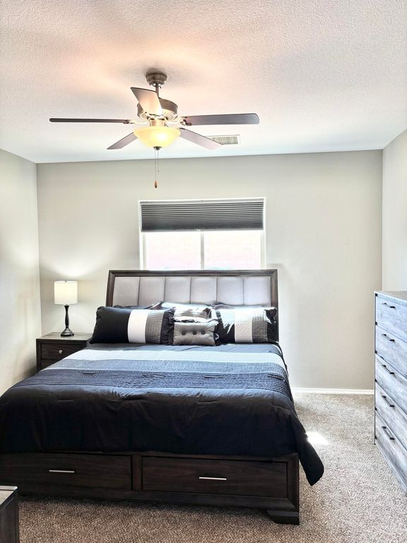 Image 25 of property listing at 3413 N Oregon Trail Road NE, Rio Rancho, NM 87144